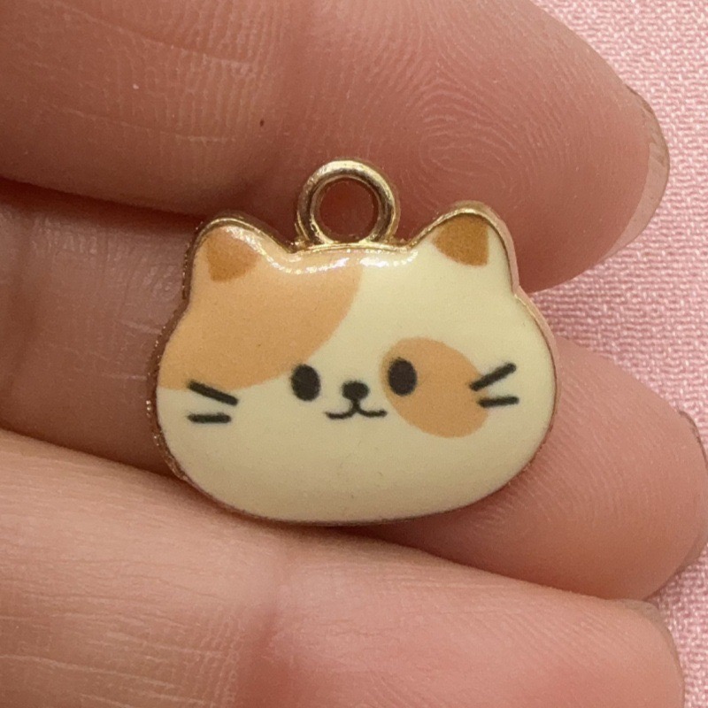 จี้โลหะผสมรูปหัวแมวพิมพ์ลาย 12 - Jewelry Making Jewelry บทวิจารณ์และราคา